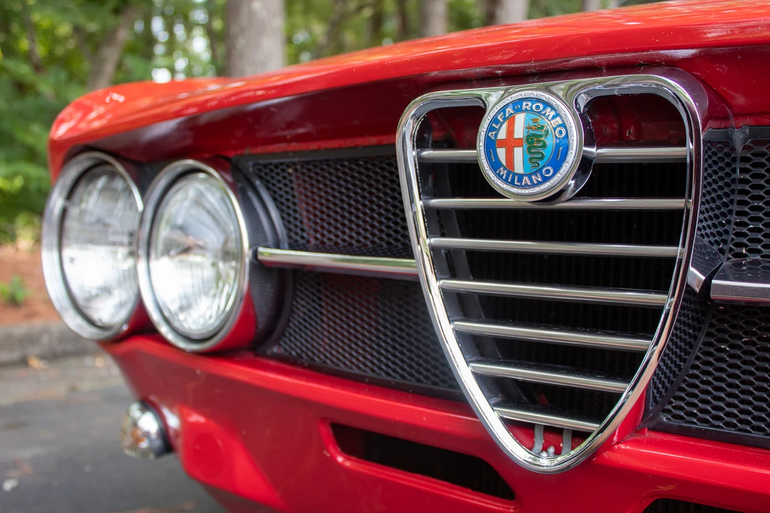 1969 Alfa Romeo 1750 GT Veloce - Image 29 of 31