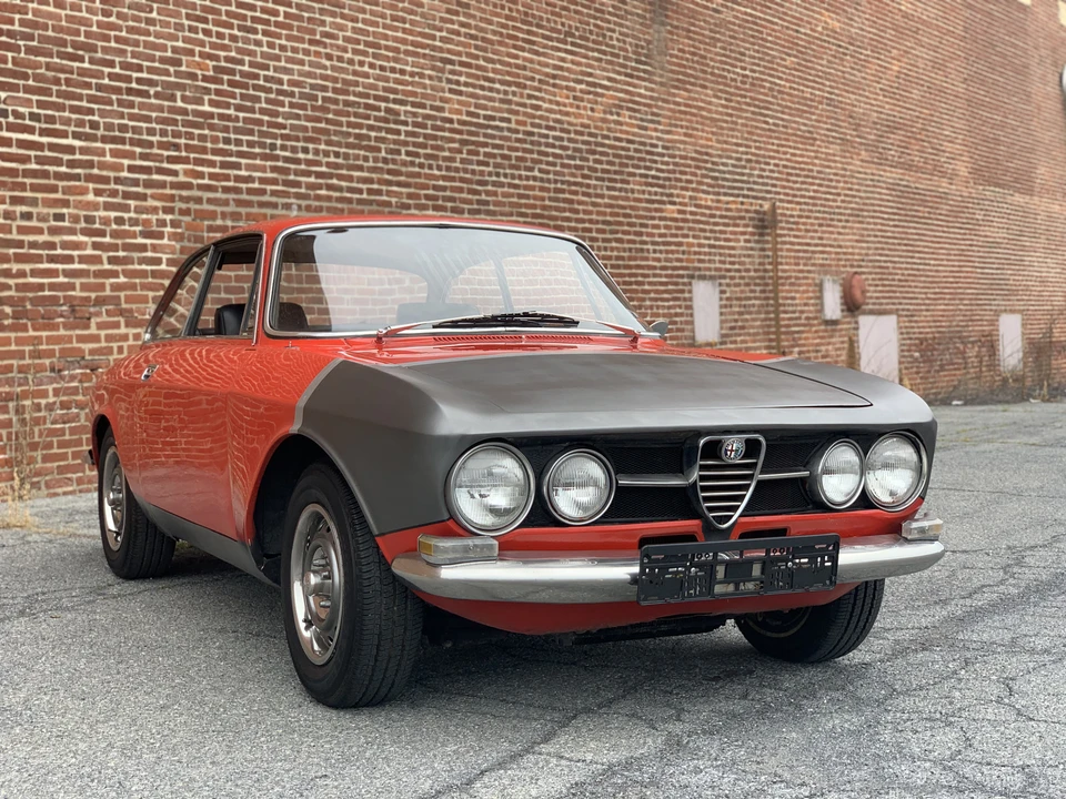 1969 Alfa Romeo Giulia Sprint GT Veloce - Image 8 of 31