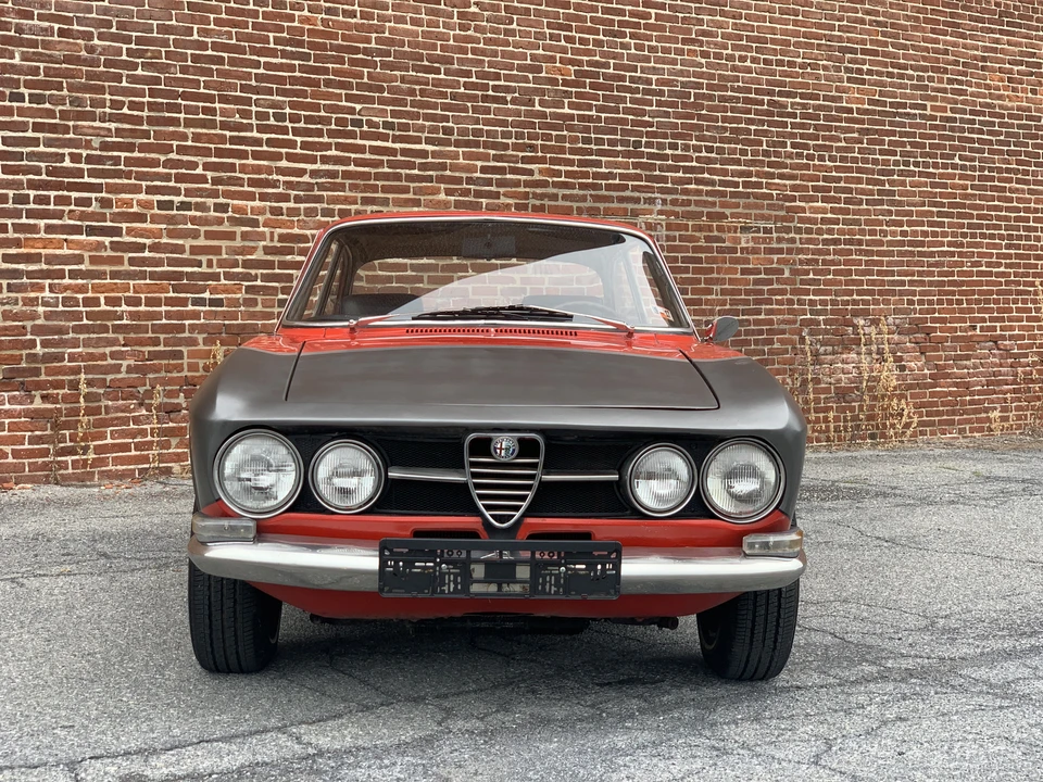 1969 Alfa Romeo Giulia Sprint GT Veloce - Image 9 of 31