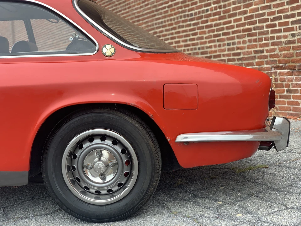 1969 Alfa Romeo Giulia Sprint GT Veloce - Image 19 of 31