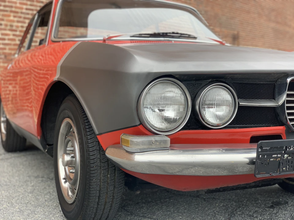 1969 Alfa Romeo Giulia Sprint GT Veloce - Image 10 of 31