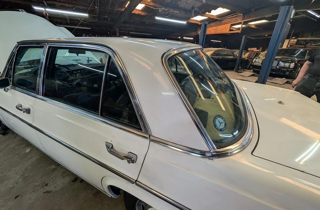 1969 Mercedes-Benz 300SEL 6.3 - Image 18 of 31