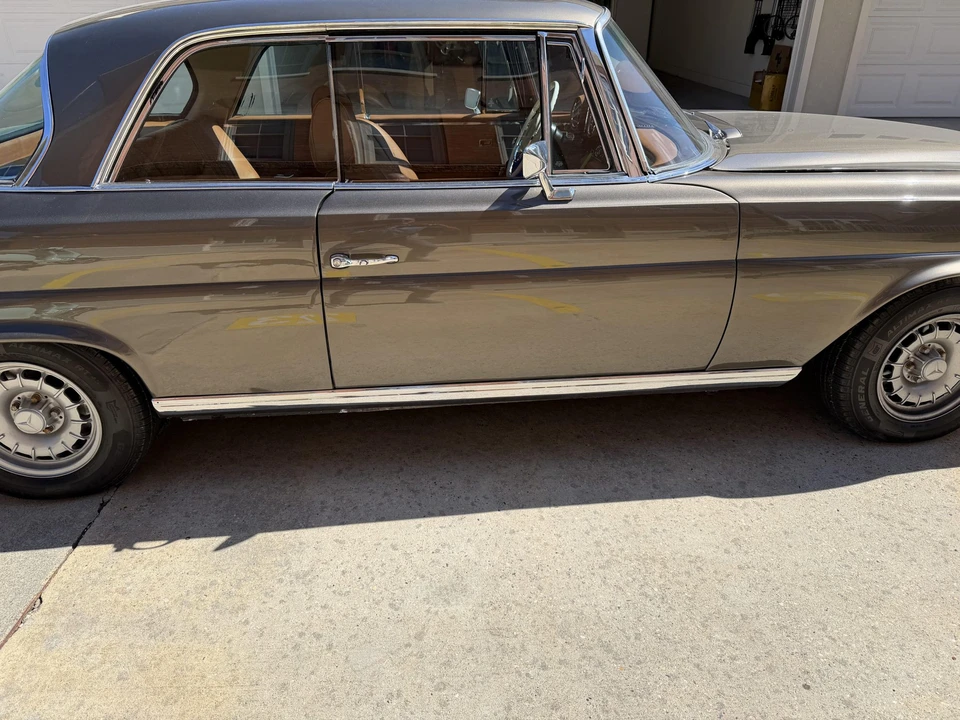 1970 Mercedes-Benz W111 280SE 3.5 Coupe - Image 15 of 31