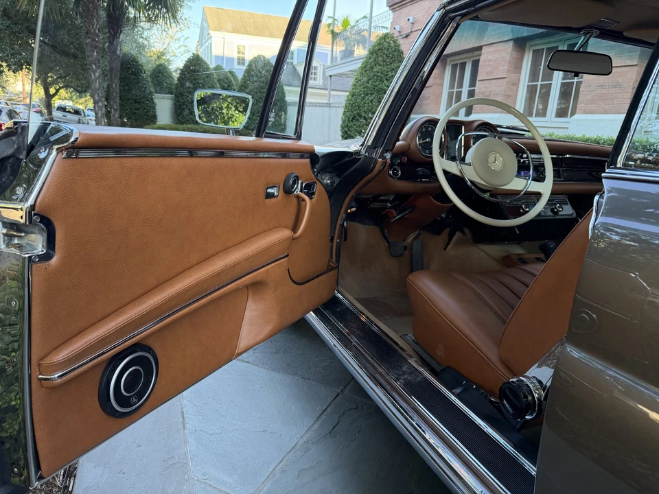 1970 Mercedes-Benz W111 280SE 3.5 Coupe - Image 23 of 31