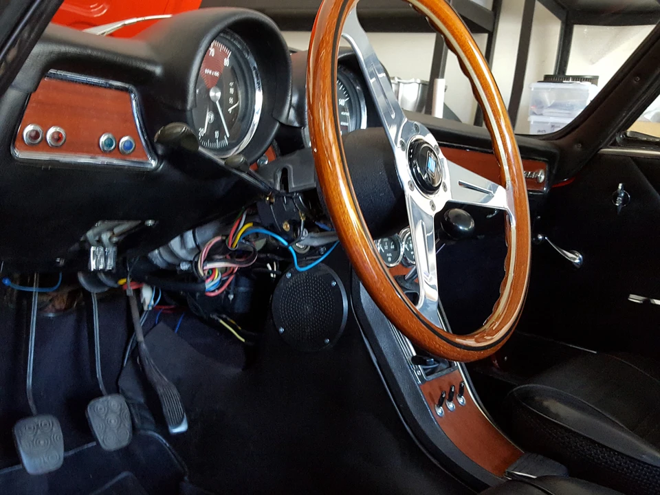 1971 Alfa Romeo 1750 GT Veloce - Image 18 of 31