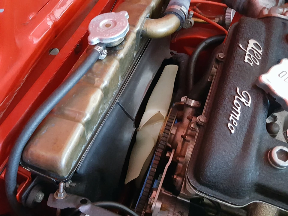 1971 Alfa Romeo 1750 GT Veloce - Image 24 of 31