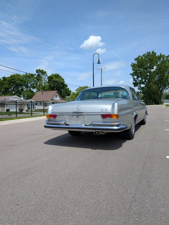 1971 Mercedes-Benz W111 280SE 3.5 Coupe - Image 22 of 31