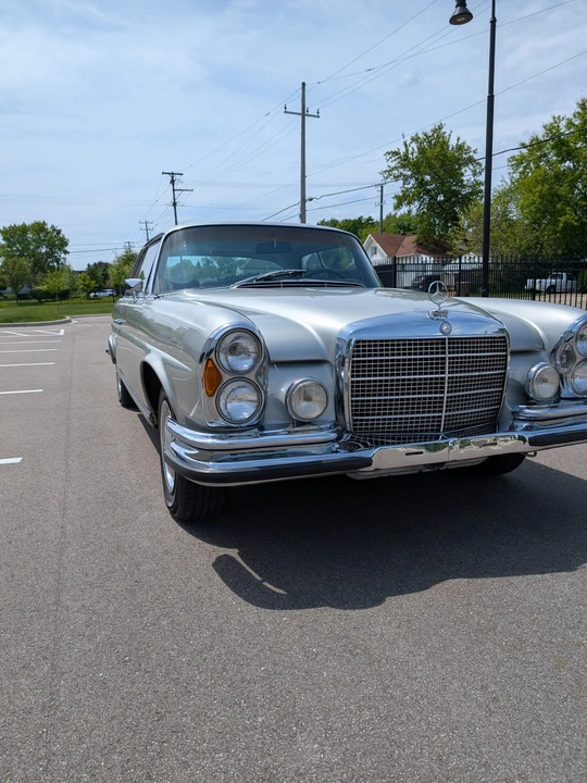 1971 Mercedes-Benz W111 280SE 3.5 Coupe - Image 8 of 31