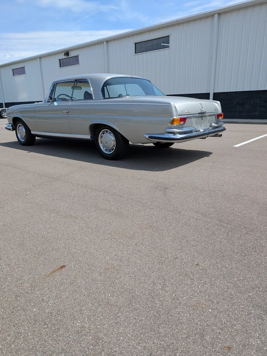 1971 Mercedes-Benz W111 280SE 3.5 Coupe - Image 26 of 31