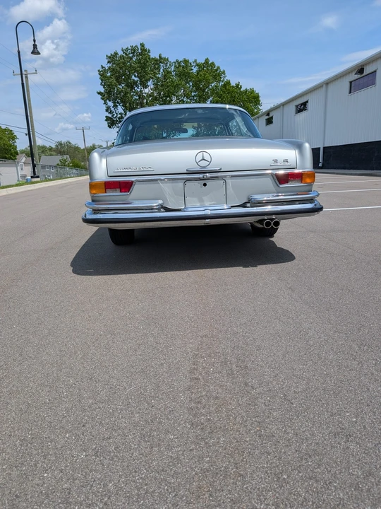1971 Mercedes-Benz W111 280SE 3.5 Coupe - Image 24 of 31