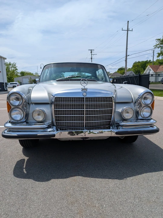 1971 Mercedes-Benz W111 280SE 3.5 Coupe - Image 7 of 31