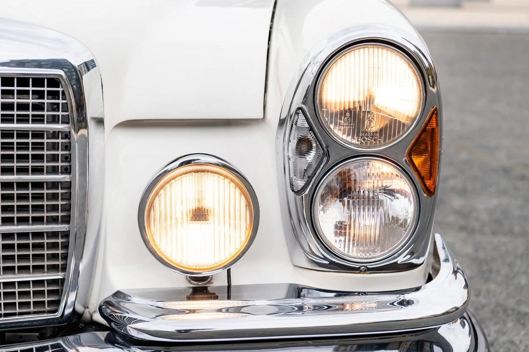 1971 Mercedes-Benz W111 280SE 3.5 Coupe - Image 28 of 31