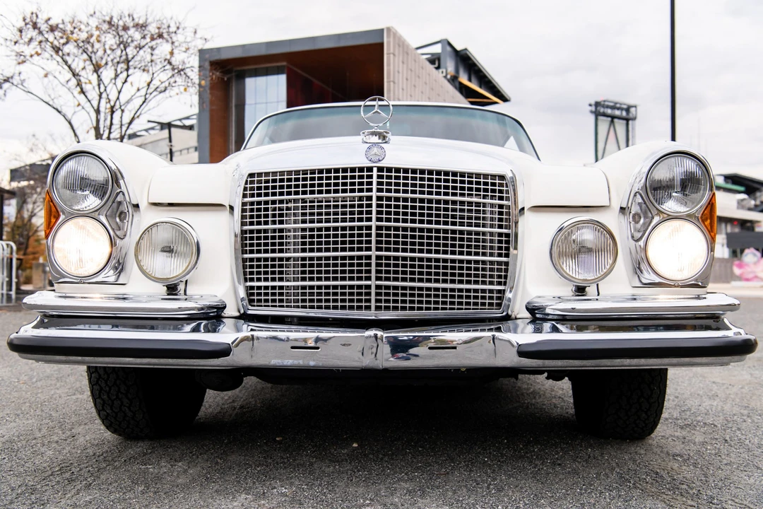 1971 Mercedes-Benz W111 280SE 3.5 Coupe - Image 24 of 31
