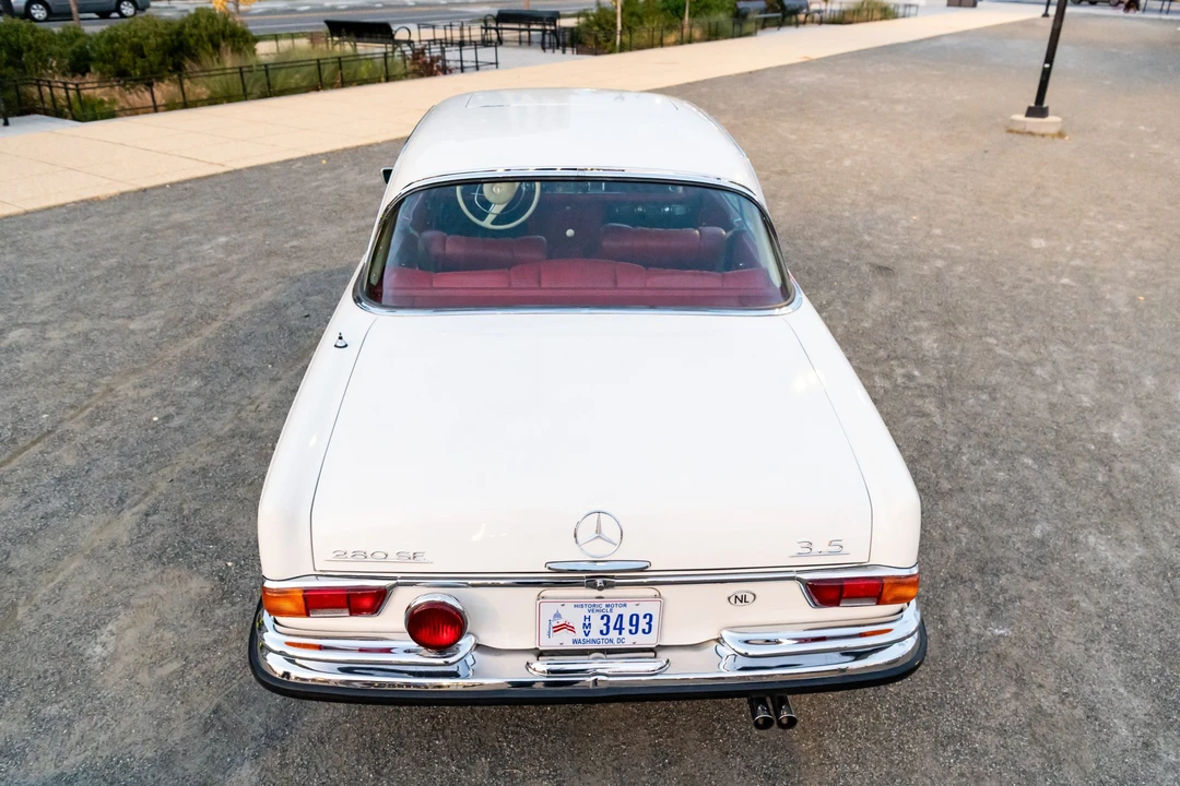1971 Mercedes-Benz W111 280SE 3.5 Coupe - Image 18 of 31