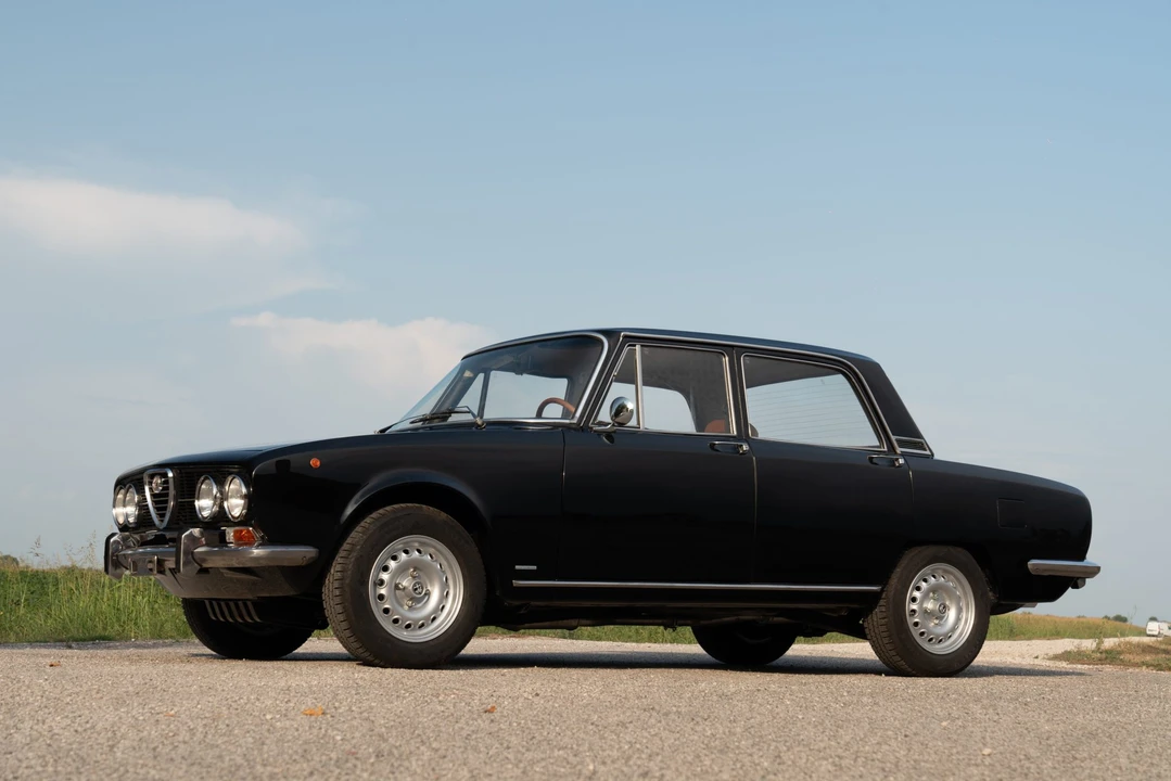 1972 Alfa Romeo 105/115 Series - Image 8 of 31
