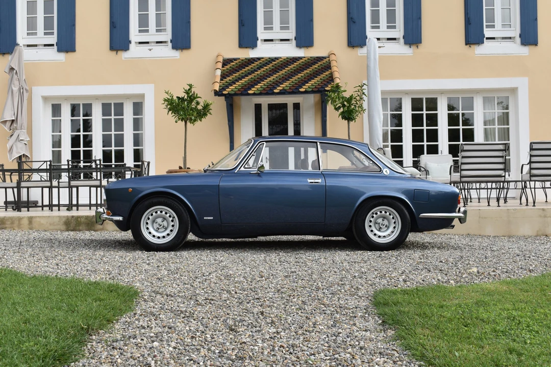 1972 Alfa Romeo 2000 GT Veloce - Image 9 of 31