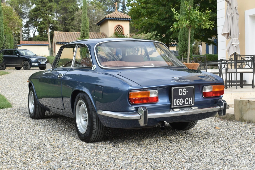 1972 Alfa Romeo 2000 GT Veloce - Image 18 of 31