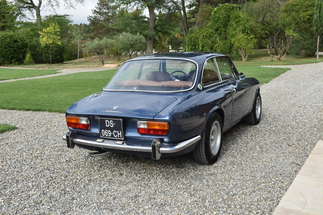 1972 Alfa Romeo 2000 GT Veloce - Image 22 of 31