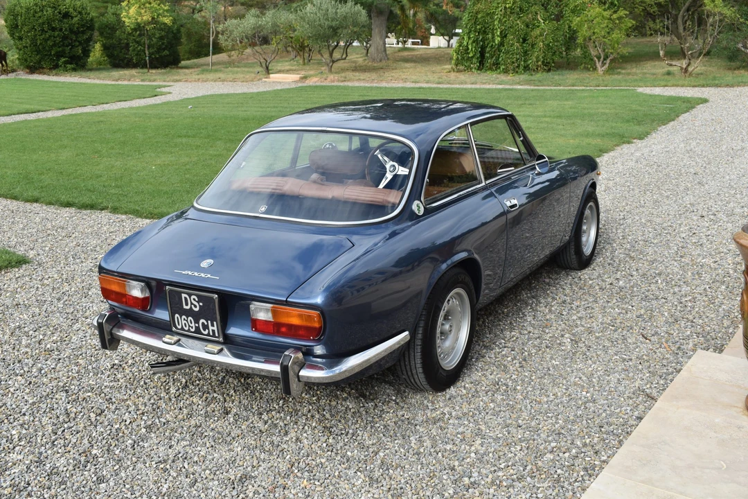1972 Alfa Romeo 2000 GT Veloce - Image 23 of 31