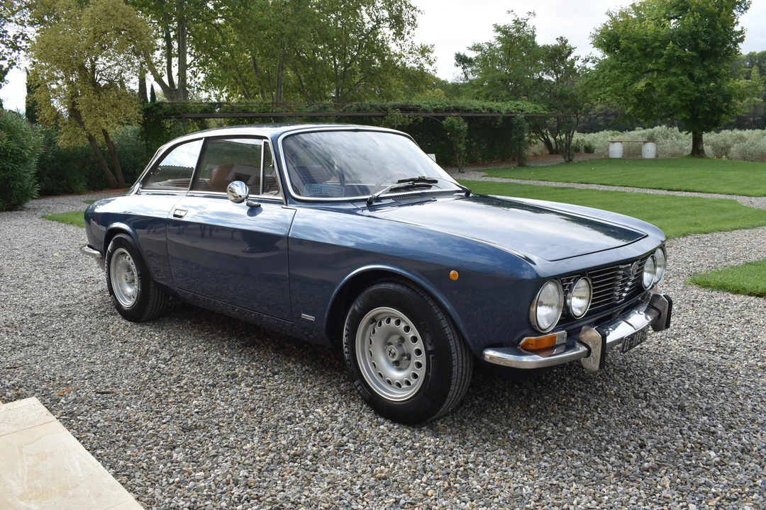 1972 Alfa Romeo 2000 GT Veloce - Image 26 of 31