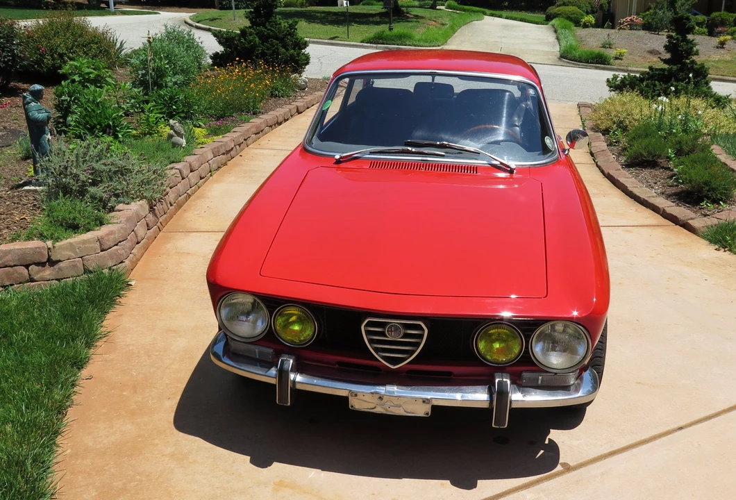 1972 Alfa Romeo 2000 GT Veloce - Image 8 of 31