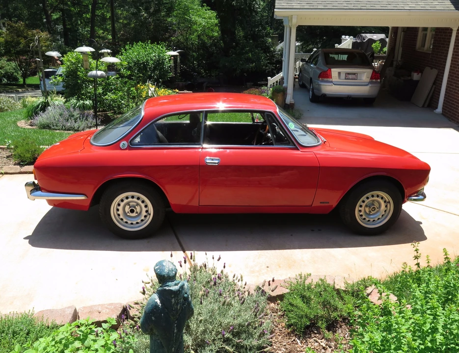 1972 Alfa Romeo 2000 GT Veloce - Image 4 of 31