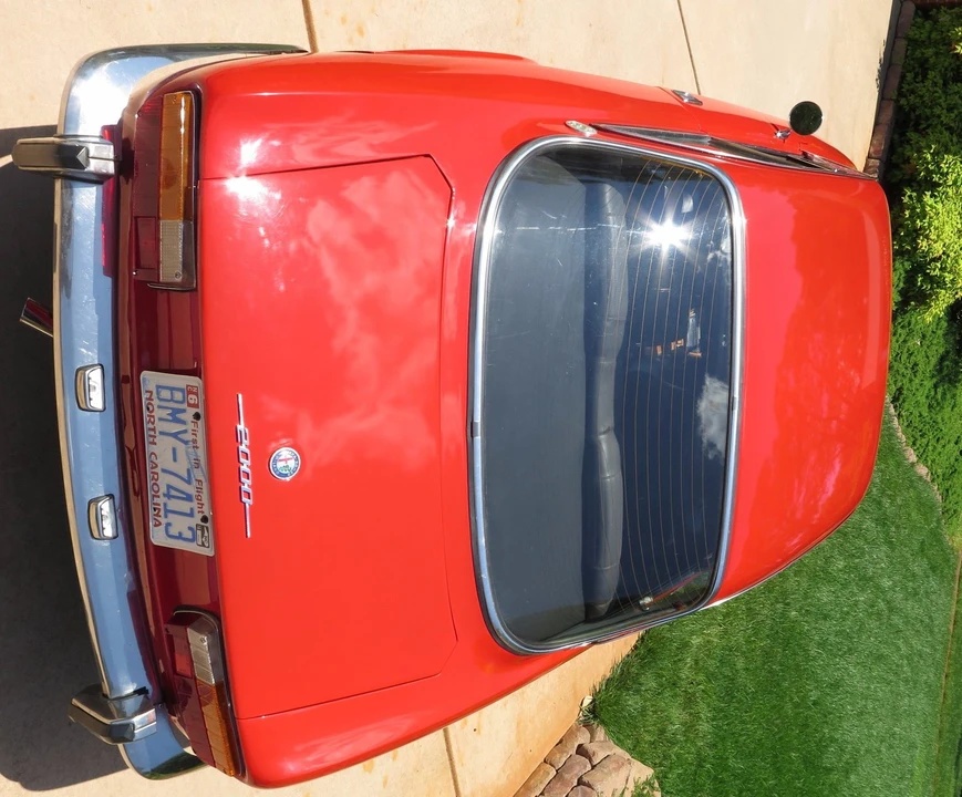 1972 Alfa Romeo 2000 GT Veloce - Image 10 of 31