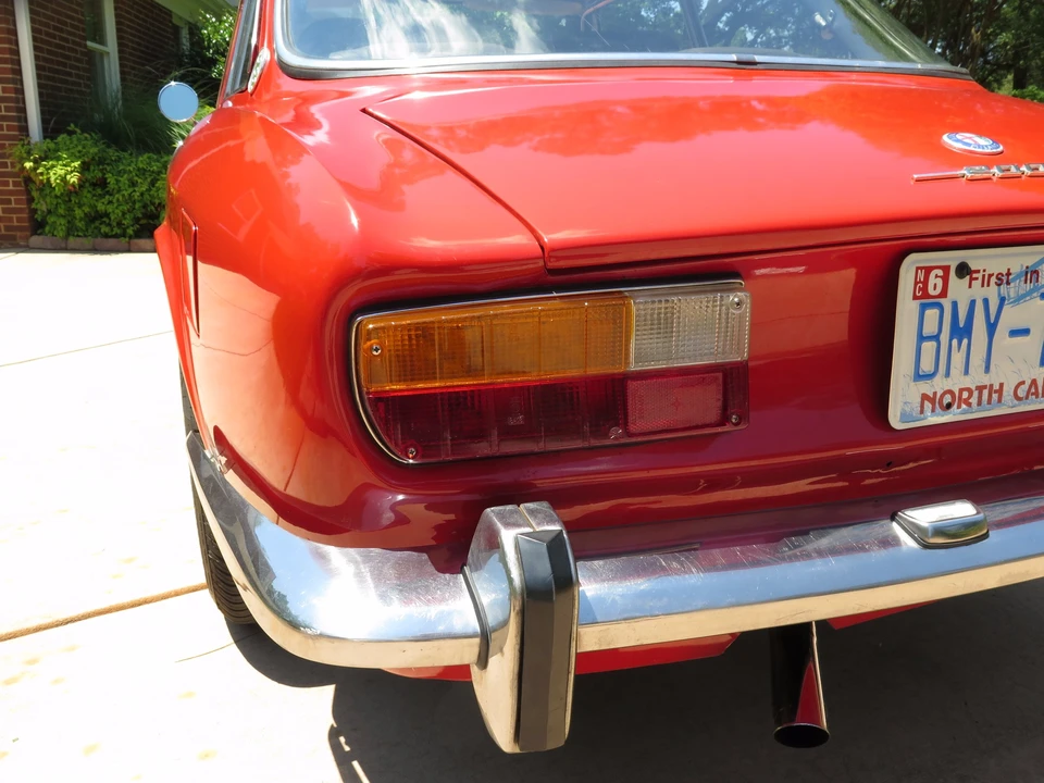 1972 Alfa Romeo 2000 GT Veloce - Image 14 of 31