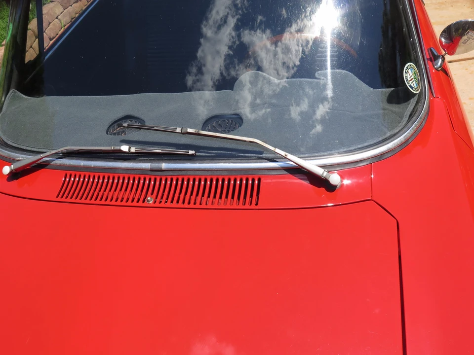 1972 Alfa Romeo 2000 GT Veloce - Image 24 of 31