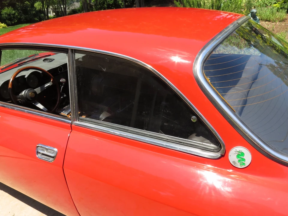 1972 Alfa Romeo 2000 GT Veloce - Image 25 of 31