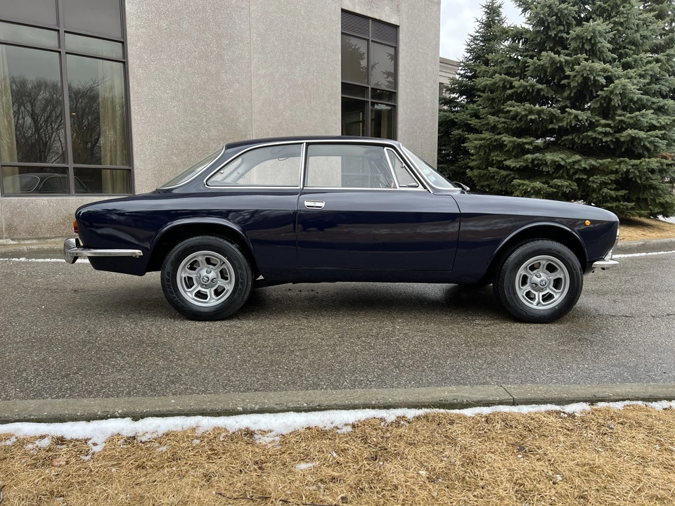 1973 Alfa Romeo GT 1600 Junior - Image 9 of 31