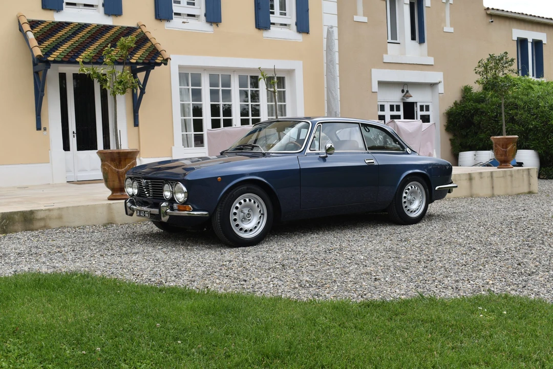 1973 Alfa Romeo 2000 GT Veloce - Image 3 of 31