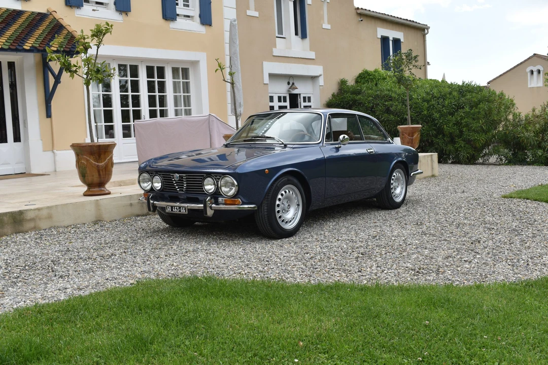 1973 Alfa Romeo 2000 GT Veloce - Image 5 of 31