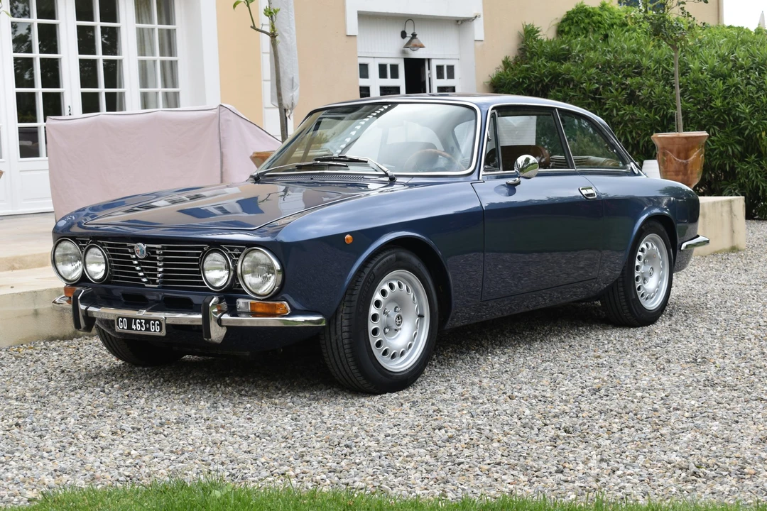 1973 Alfa Romeo 2000 GT Veloce - Image 7 of 31