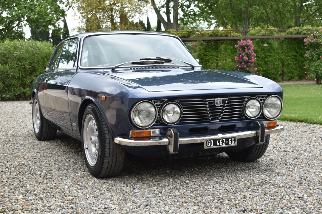 1973 Alfa Romeo 2000 GT Veloce - Image 17 of 31