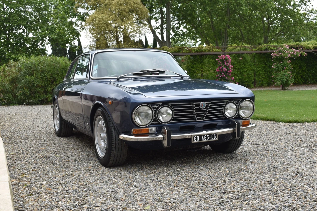 1973 Alfa Romeo 2000 GT Veloce - Image 18 of 31