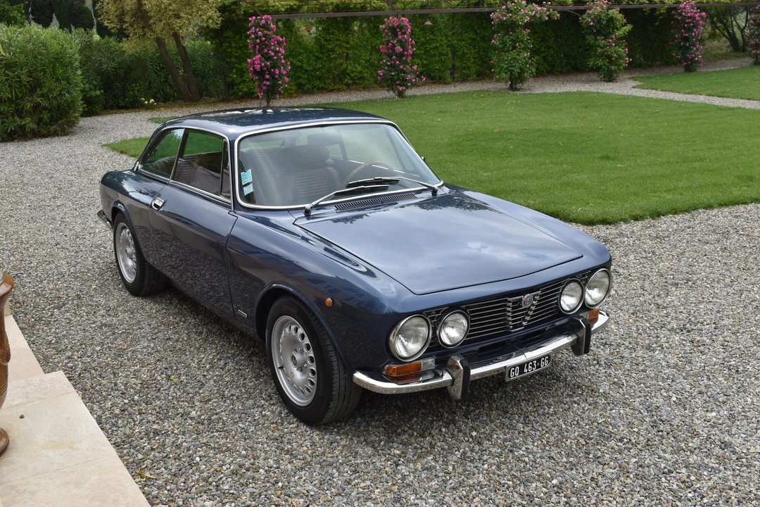 1973 Alfa Romeo 2000 GT Veloce - Image 21 of 31