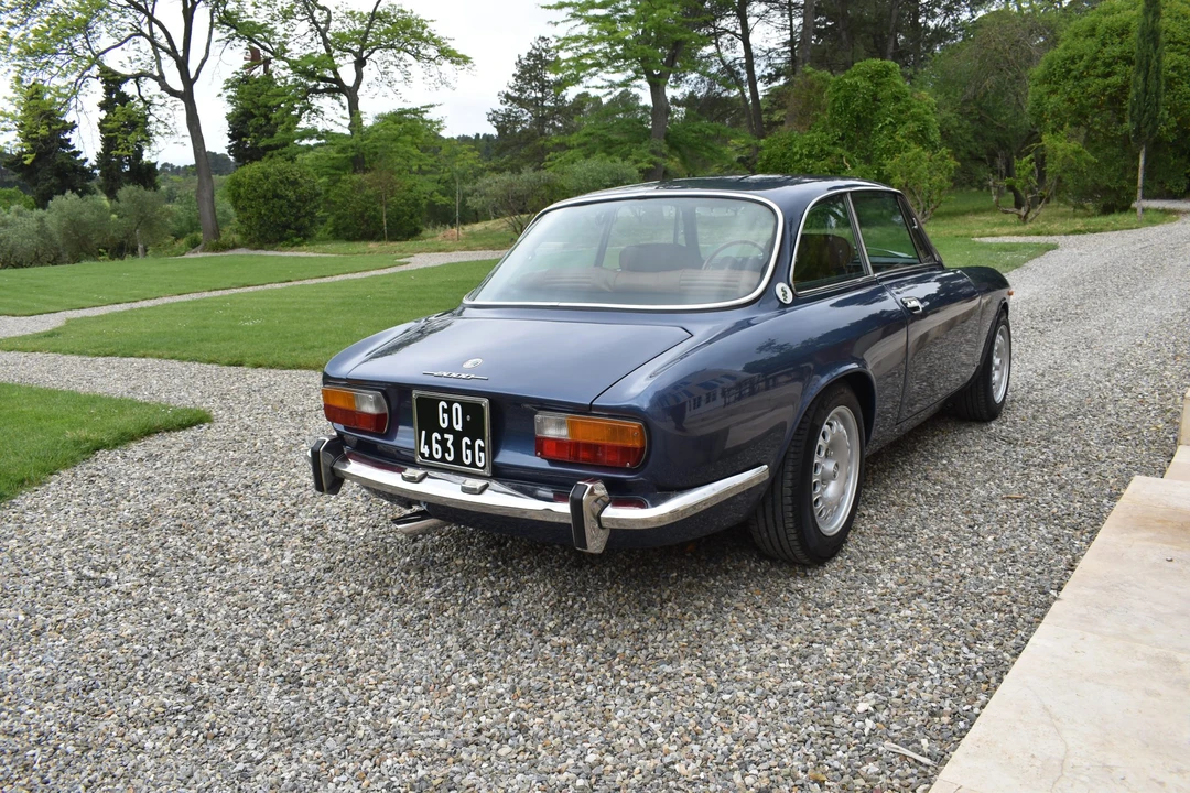 1973 Alfa Romeo 2000 GT Veloce - Image 24 of 31