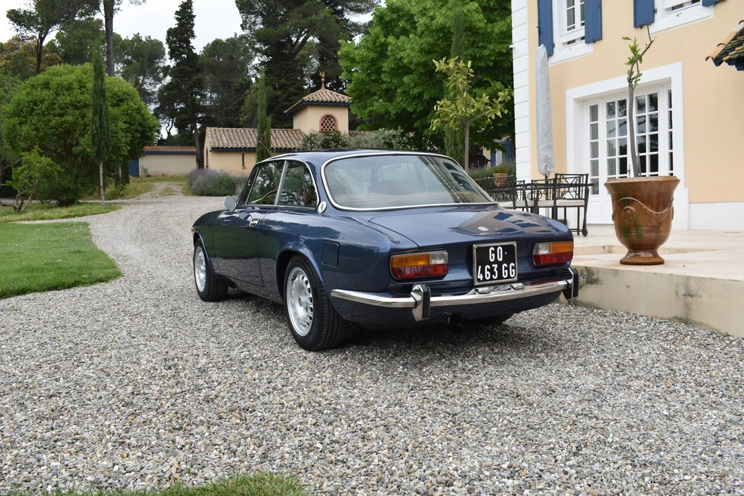 1973 Alfa Romeo 2000 GT Veloce - Image 31 of 31