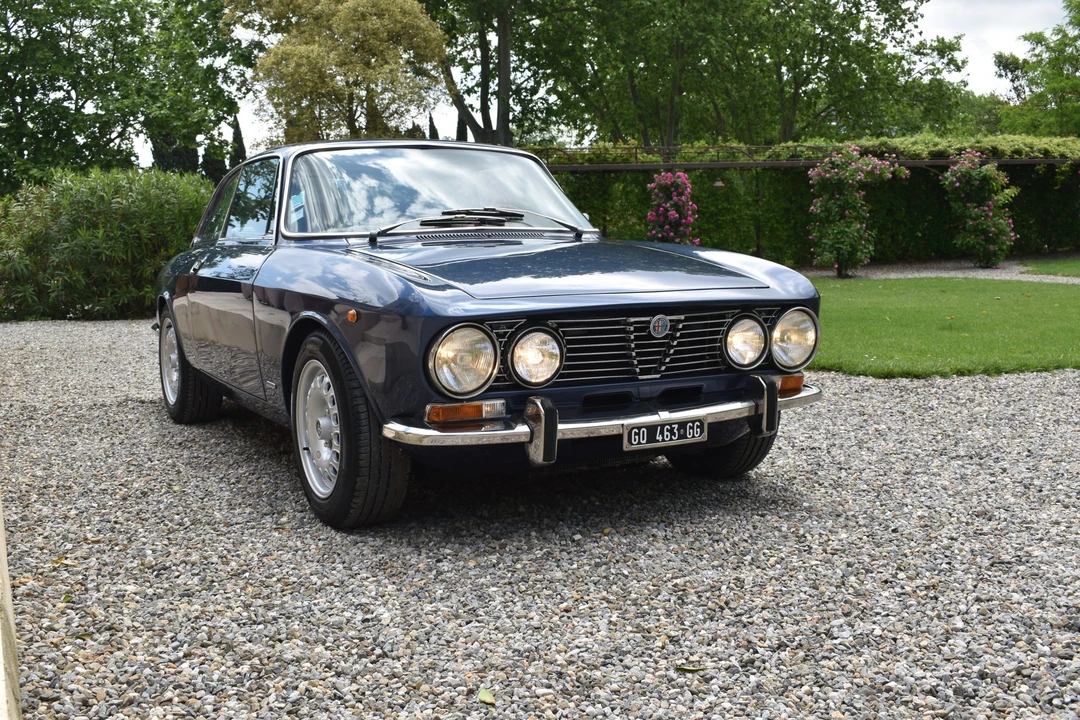 1973 Alfa Romeo 2000 GT Veloce - Image 20 of 31