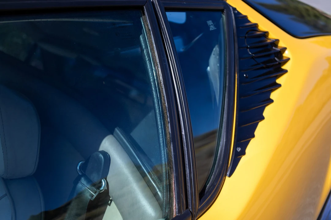 1973 DeTomaso Pantera - Image 28 of 31
