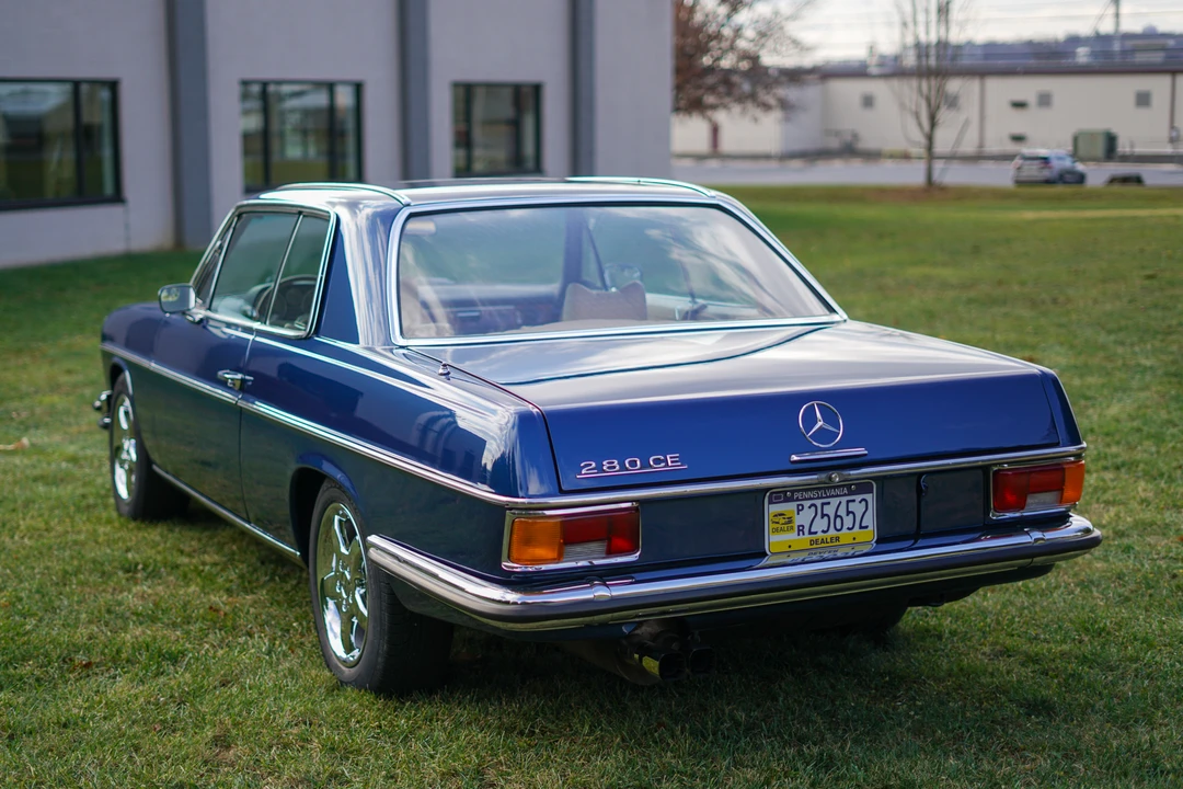 1973 Mercedes-Benz W114 & W115 - Image 15 of 31