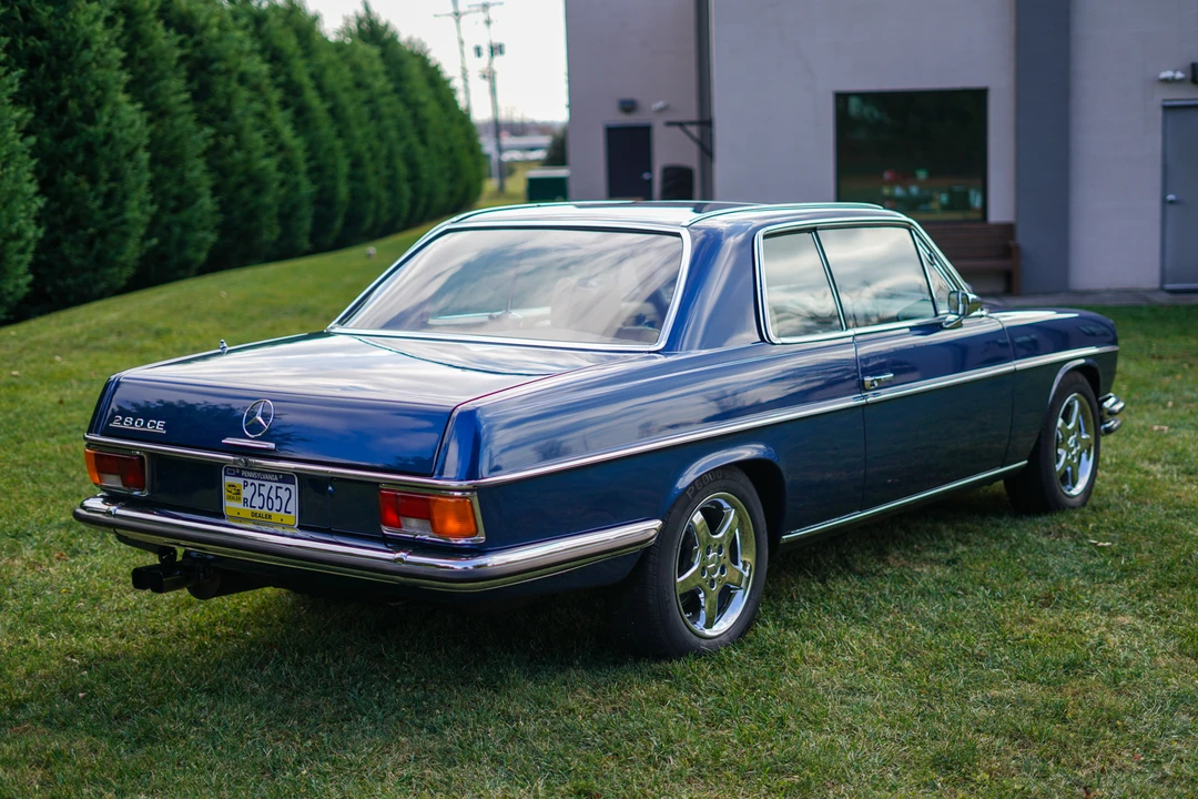 1973 Mercedes-Benz W114 & W115 - Image 13 of 31
