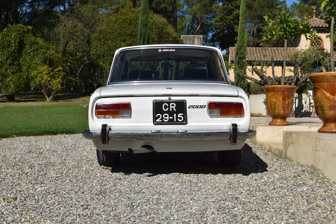 1974 Alfa Romeo - Image 11 of 31