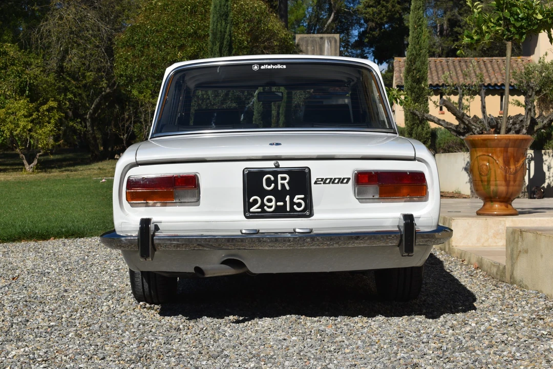 1974 Alfa Romeo - Image 10 of 31