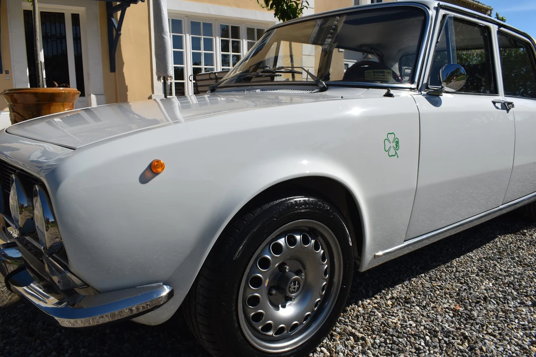 1974 Alfa Romeo - Image 22 of 31