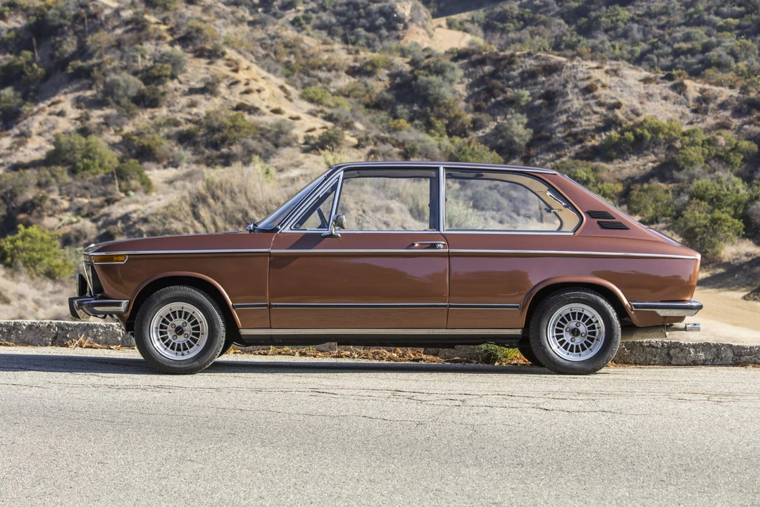 1974 BMW 2002 - Image 11 of 31
