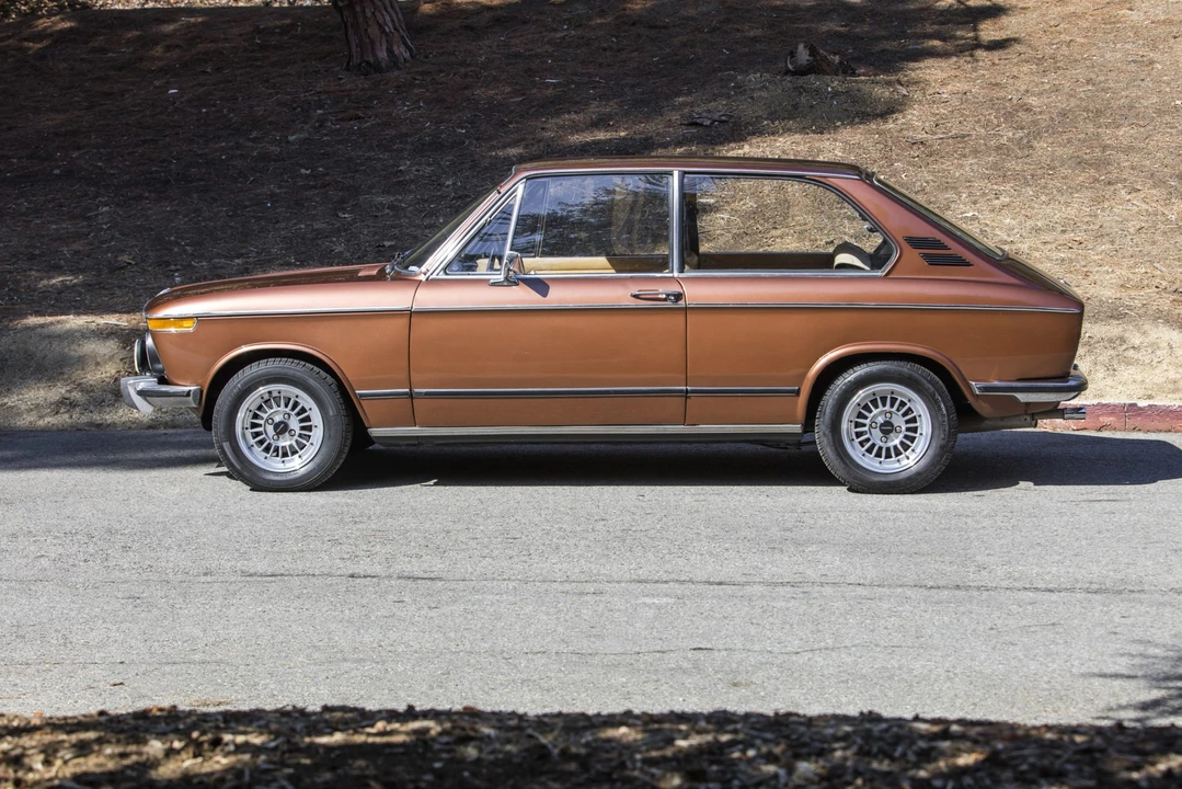 1974 BMW 2002 - Image 12 of 31