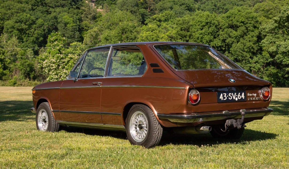 1974 BMW 2002 - Image 15 of 31