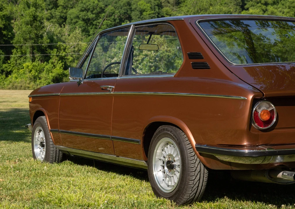 1974 BMW 2002 - Image 28 of 31
